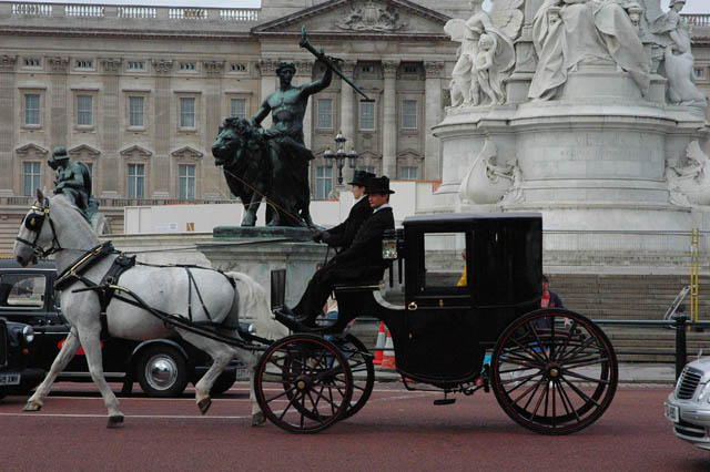 Kylie_London_16